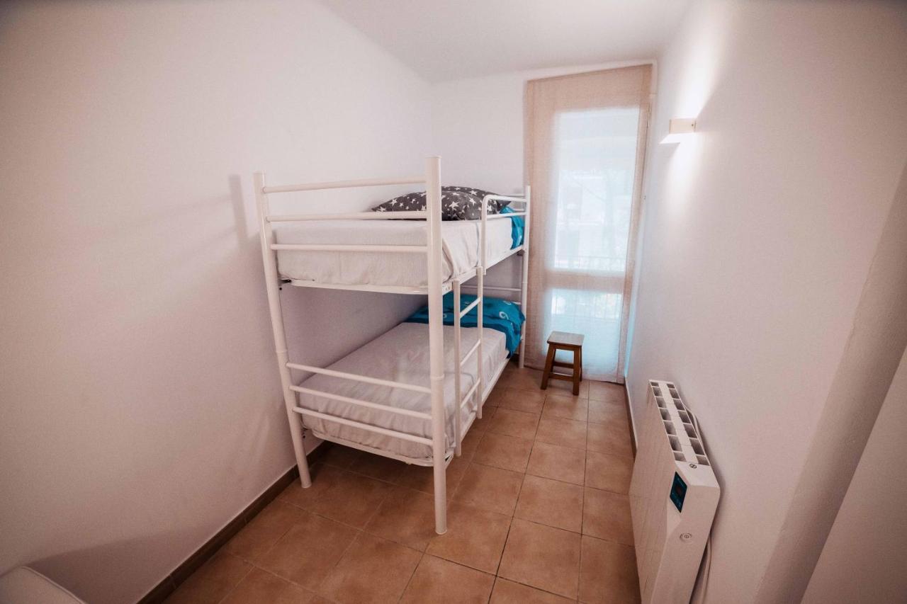 Apartamento Reformado A 2 Minutos De La Playa En Calella! カレリャ・デ・パラフルジェリ エクステリア 写真